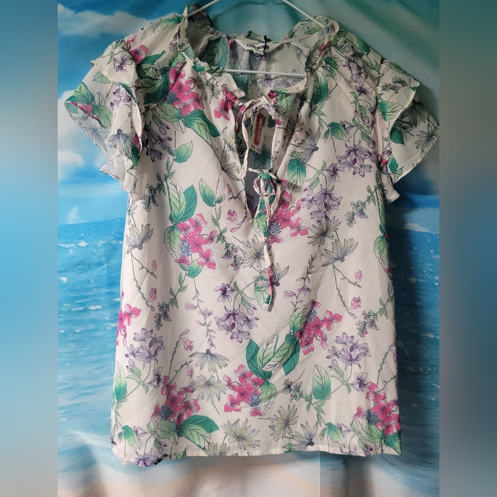 Steve Madden‎ NWT Floral Sheer Blouse Women's Size Medium